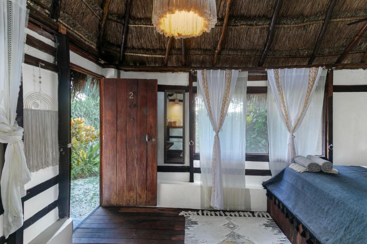 Villa Santuario Lake Front Oasis 巴卡拉尔 外观 照片