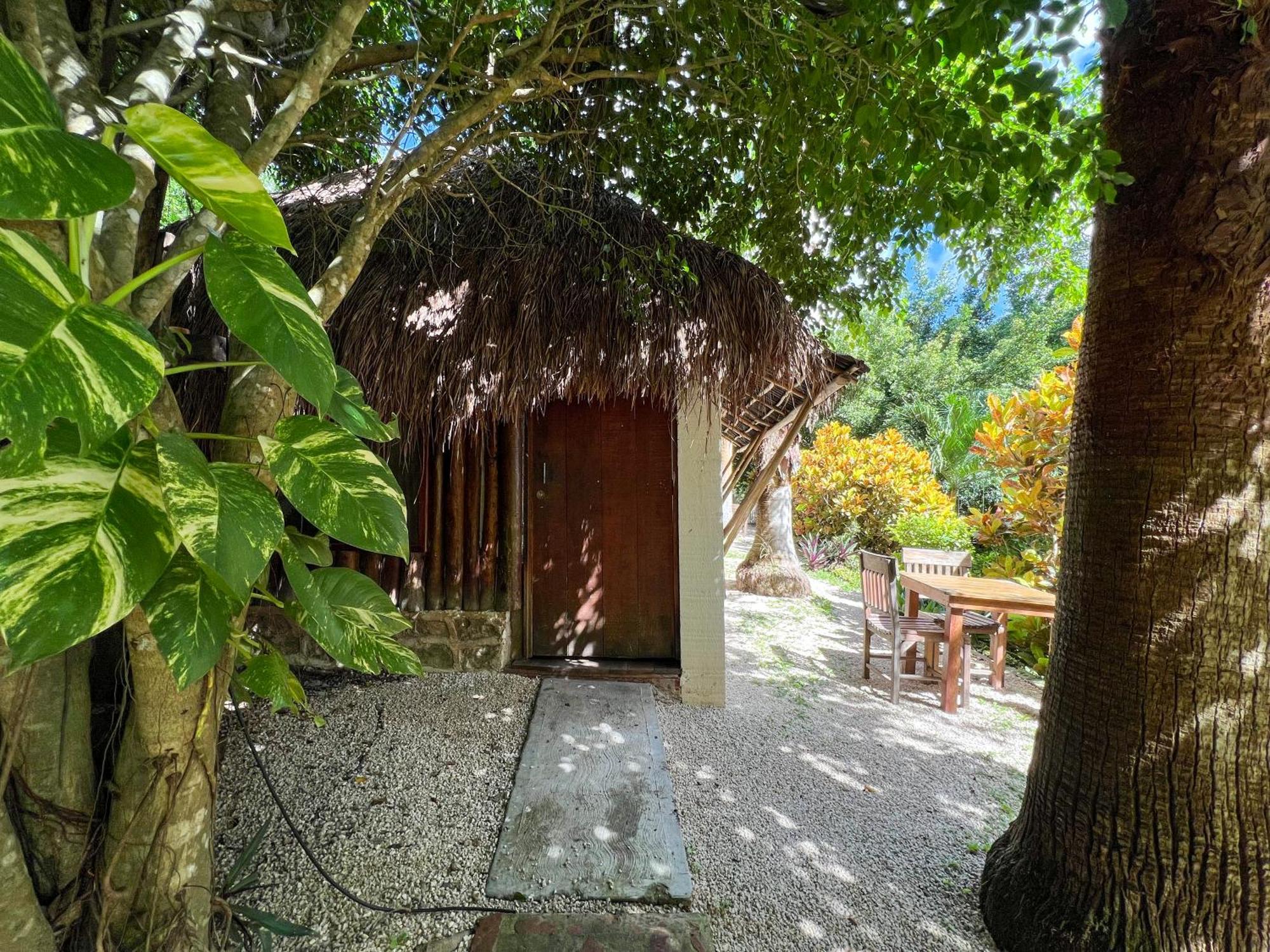 Villa Santuario Lake Front Oasis 巴卡拉尔 外观 照片